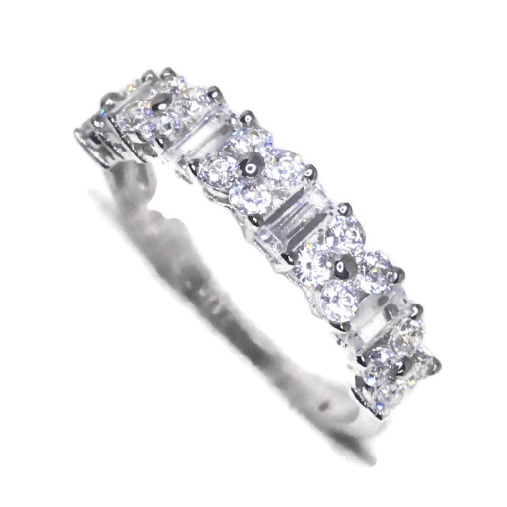 Round & Emerald Cz White Gold On Silver Ring Band